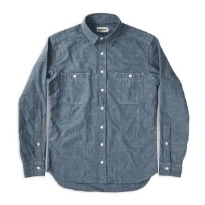Taylor Stitch “The California” shirt in Everyday Blue Chambray. Size L (42”).